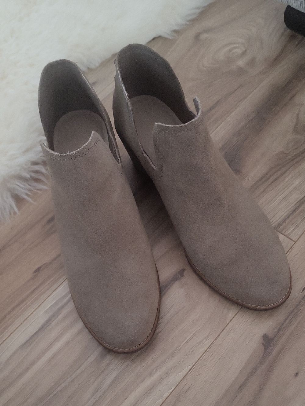 Toms Shoes 8